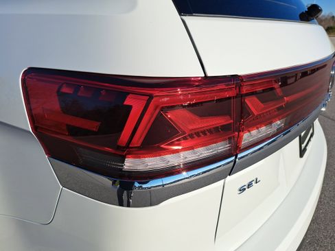 New 2026 Volkswagen Atlas SEL image 34