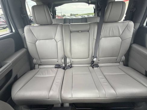 Used 2015 Honda Pilot Touring image 27