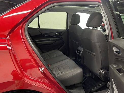 Used 2020 Chevrolet Equinox LT FWD image 21