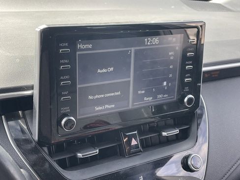 Used 2020 Toyota Corolla SE image 6