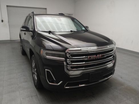 Used 2020 GMC Acadia SLT w/ Premium Package FWD image 14