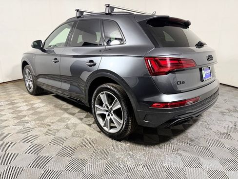 Used 2025 Audi Q5 2.0T Premium w/ Convenience Plus Package AWD/4WD image 4