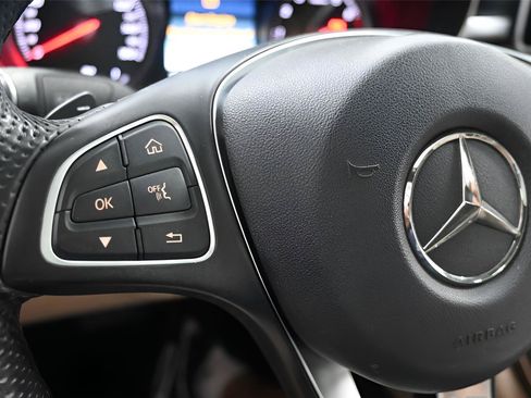 Used 2018 Mercedes-Benz C 300 4MATIC Sedan w/ Premium Package image 29