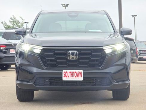 Used 2025 Honda CR-V EX-L image 2
