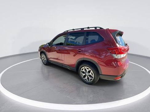 Certified 2023 Subaru Forester Premium AWD/4WD image 5