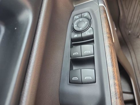 Used 2019 GMC Sierra 1500 Denali w/ Denali Ultimate Package AWD/4WD image 23