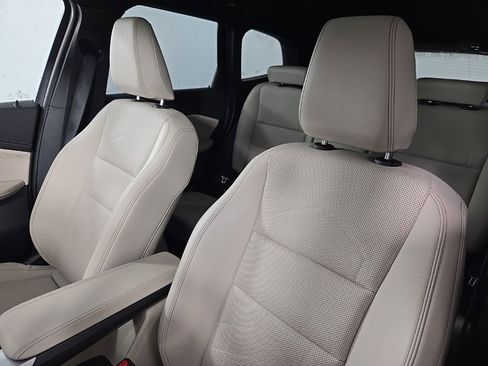 Used 2023 BMW X1 xDrive28i w/ Premium Package image 10