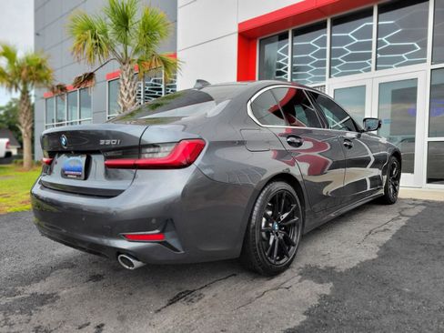 Used 2019 BMW 330i Sedan RWD image 4