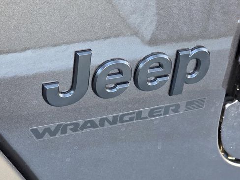 New 2026 Jeep Wrangler Unlimited Rubicon 392 w/ Quick Order Package 27X Moab AWD/4WD image 42