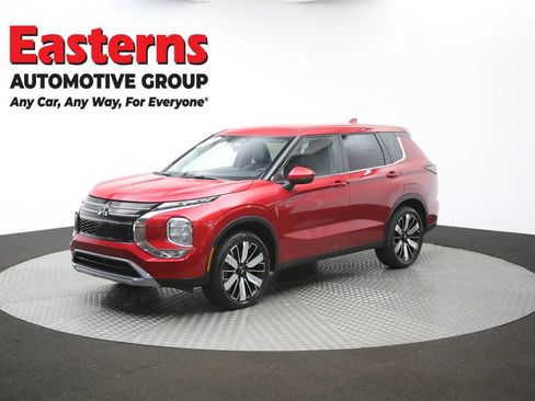 Used 2025 Mitsubishi Outlander SE AWD/4WD image 57
