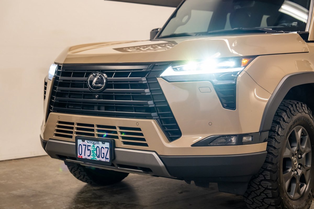 Used 2024 Lexus GX 550 AWD/4WD image 14