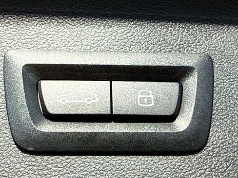 Used 2024 BMW X3 M40i w/ Premium Package image 13