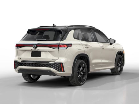 New 2026 Volkswagen Tiguan SE R-Line image 2