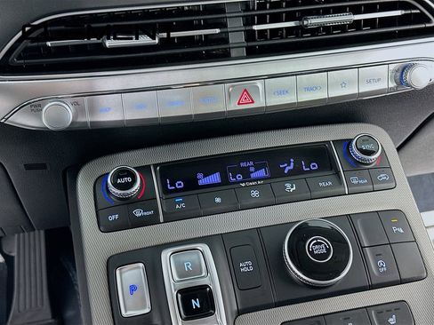 Used 2022 Hyundai Palisade SEL w/ 8P Bench Seat Package FWD image 22