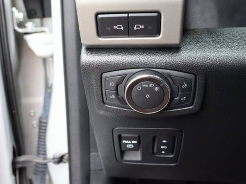 Used 2019 Ford F150 Lariat w/ Equipment Group 502A Luxury image 35