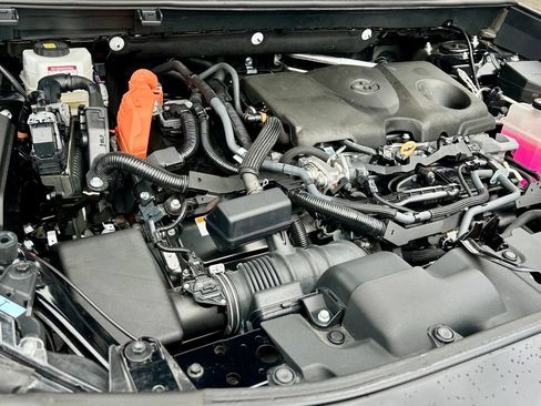 Certified 2025 Toyota RAV4 XLE w/ Convenience Package AWD/4WD image 26