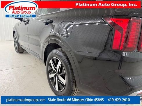Used 2022 Kia Sorento S image 43