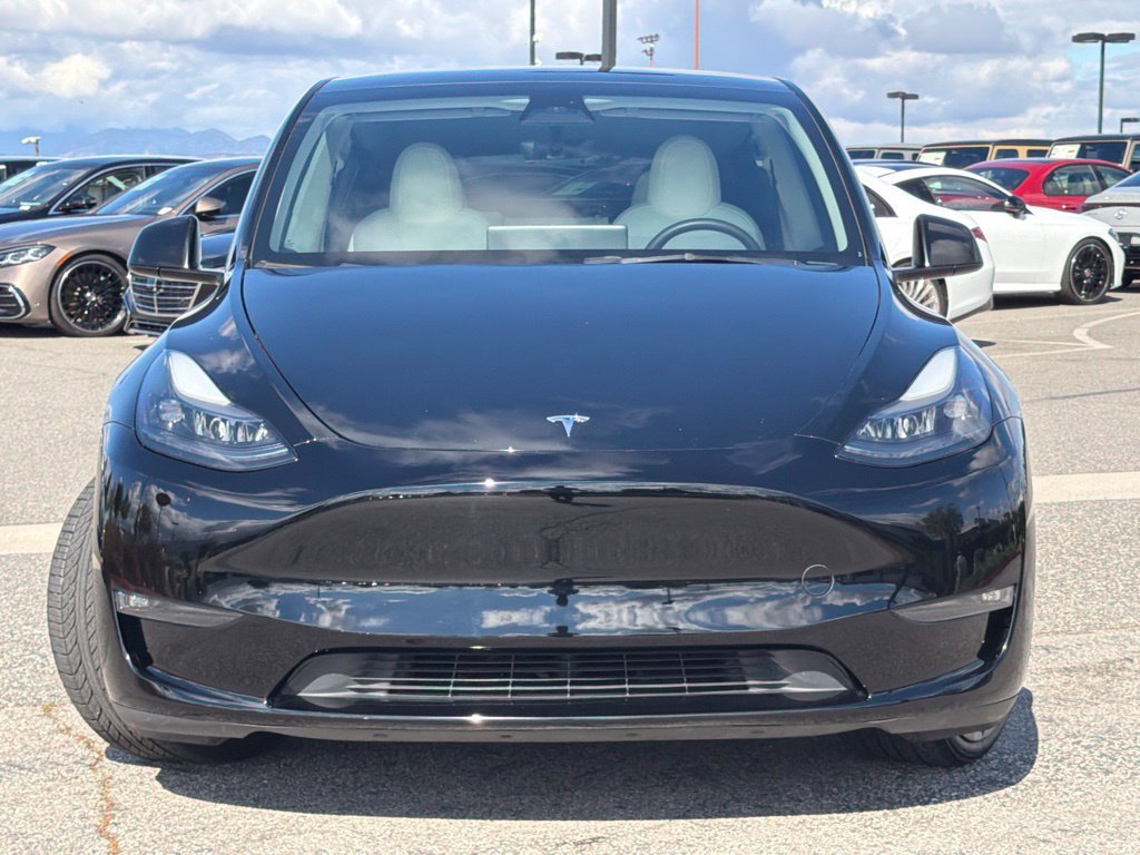 Used 2023 Tesla Model Y Performance AWD/4WD image 3