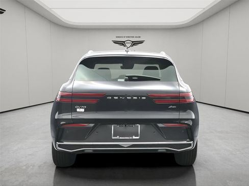 Used 2026 Genesis GV70 2.5T Select AWD/4WD image 13