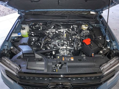 New 2025 Ford Ranger Lariat w/ Black Appearance Package image 21