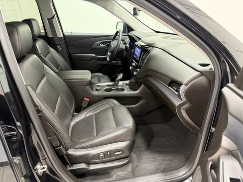 Used 2021 Chevrolet Traverse Premier w/ Redline Edition image 25