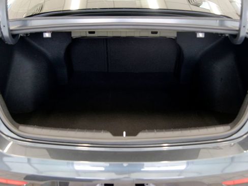 Used 2023 Kia K5 LXS image 29