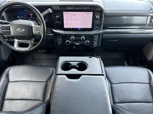 Used 2024 Ford F250 Lariat w/ Chrome Package image 14