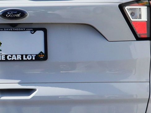 Used 2017 Ford Escape S image 20