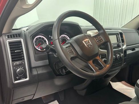 Used 2017 RAM 1500 Classic SLT image 15