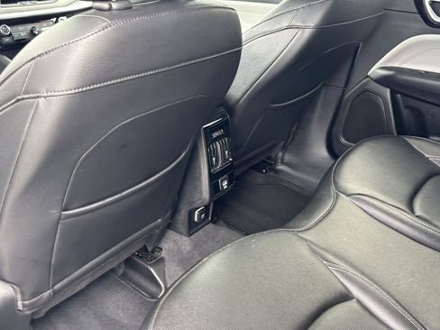 Used 2025 Jeep Compass Limited AWD/4WD image 23