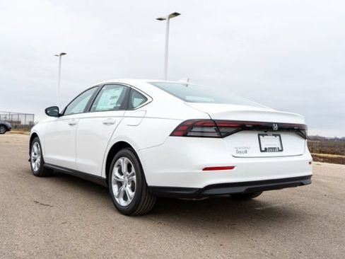 Used 2024 Honda Accord LX image 5