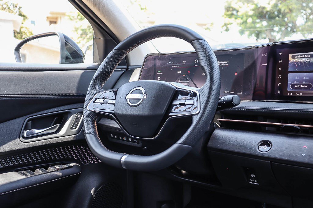 Certified 2024 Nissan Ariya FWD image 15