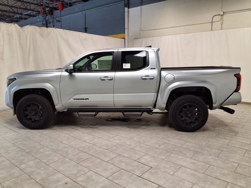 New 2026 Toyota Tacoma SR5 RWD image 6