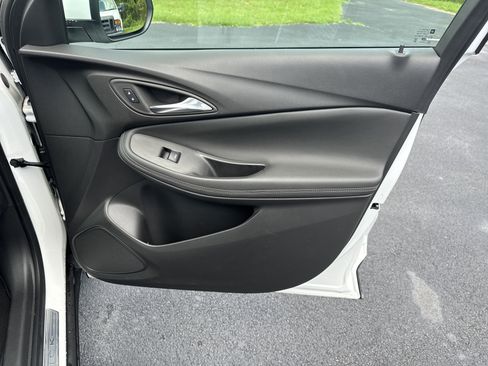 Used 2023 Buick Encore GX Preferred w/ Cold Weather Comfort Package image 34