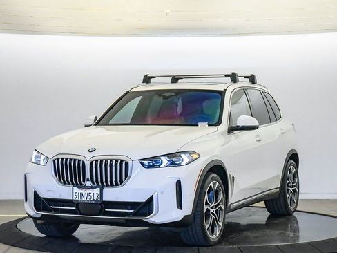 Certified 2024 BMW X5 xDrive40i w/ Premium Package AWD/4WD image 1