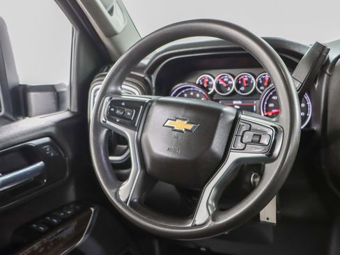 Used 2022 Chevrolet Silverado 2500 LT AWD/4WD image 12