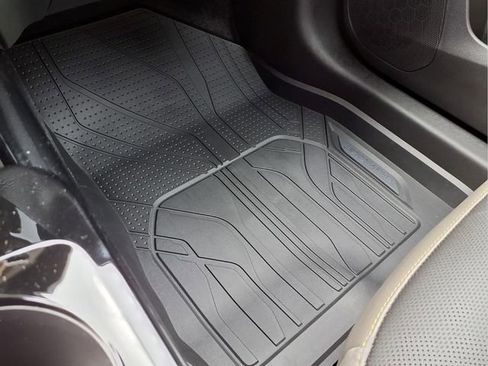 New 2026 Chevrolet Trax ACTIV w/ Driver Confidence Package FWD image 17