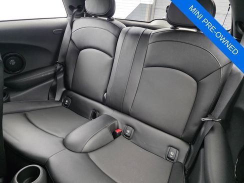 Used 2017 MINI Cooper S image 12