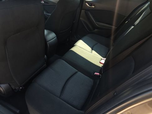 Used 2015 MAZDA MAZDA3 i Sport FWD image 14