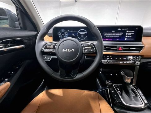 Used 2026 Kia Seltos EX w/ EX Sunroof Package FWD image 12