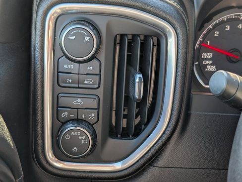 Used 2019 Chevrolet Silverado 1500 LT w/ All-Star Edition image 21