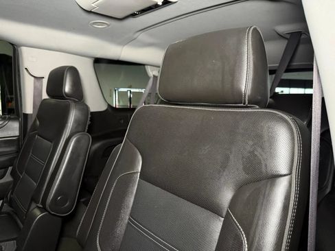 Used 2015 GMC Yukon XL Denali w/ Open Road Package RWD image 24
