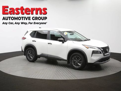 Used 2023 Nissan Rogue S AWD/4WD image 43
