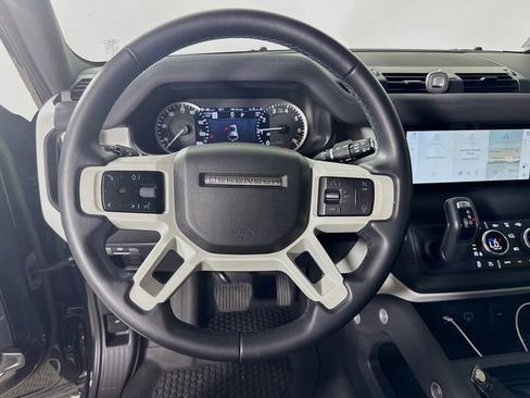 Used 2023 Land Rover Defender 110 SE AWD/4WD image 12