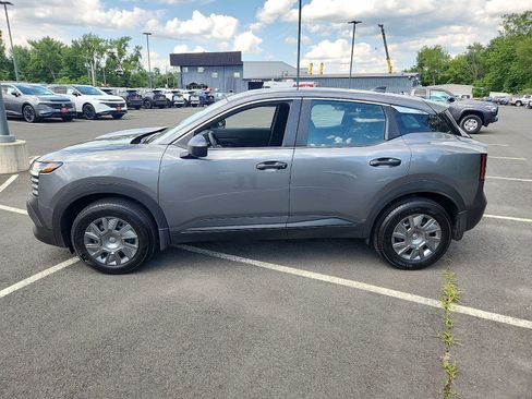Certified 2025 Nissan Kicks S AWD/4WD image 7