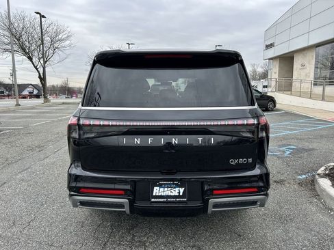 Certified 2025 INFINITI QX80 Sensory image 7