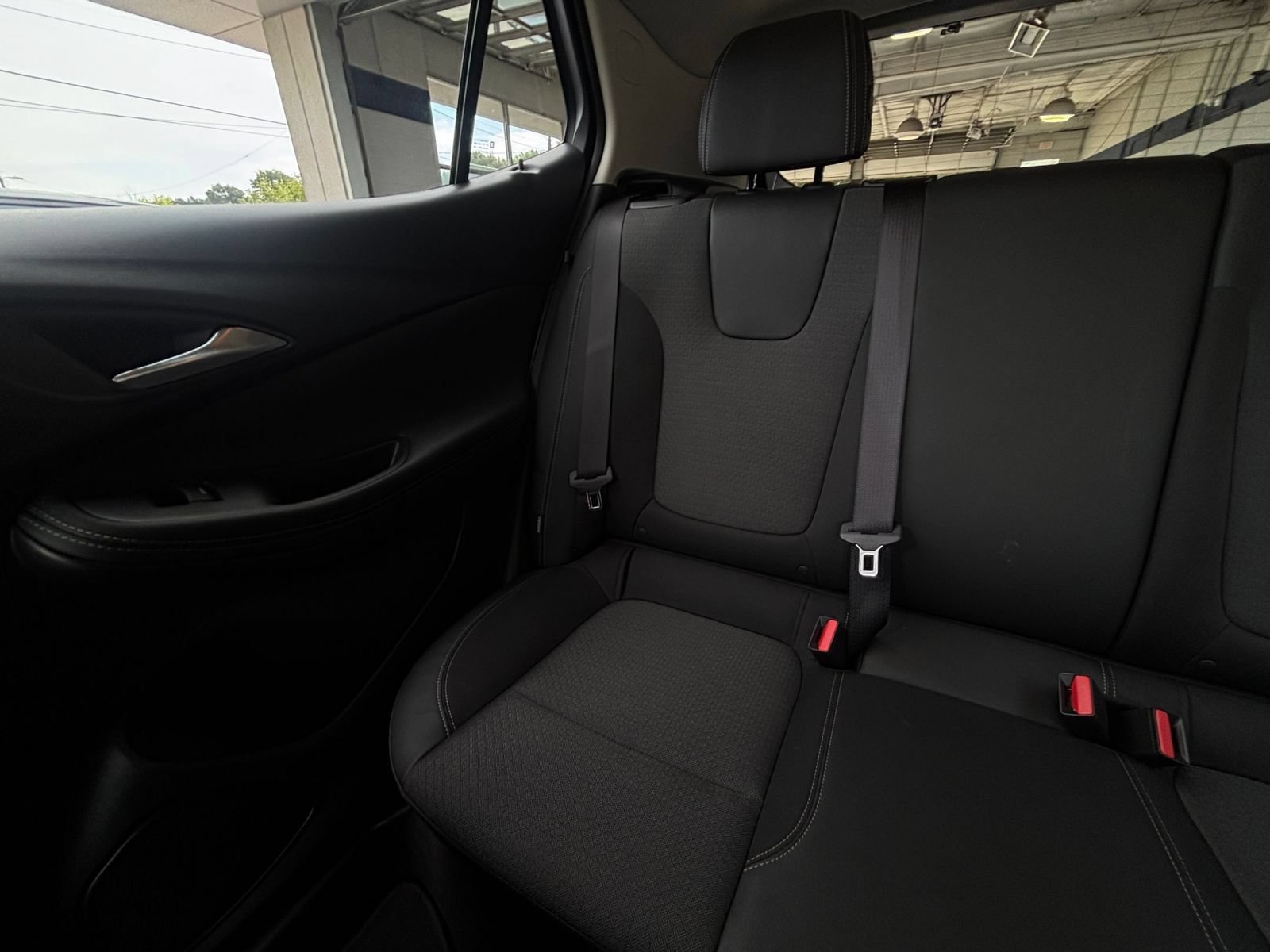 Used 2026 Buick Encore GX Preferred FWD image 38