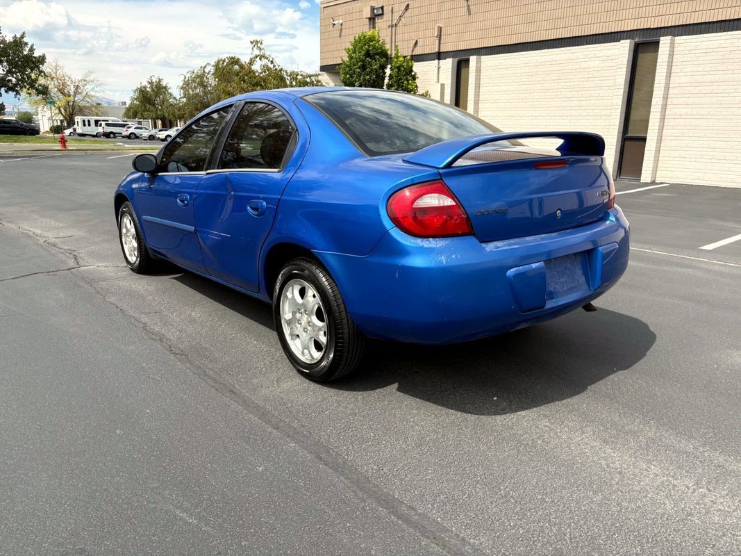 Used 2005 Dodge Neon SXT FWD image 3