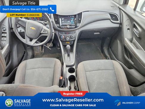 Used 2017 Chevrolet Trax LS AWD/4WD image 11