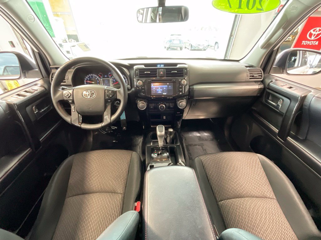 Used 2017 Toyota 4Runner TRD Off-Road w/ Convenience Package AWD/4WD image 7